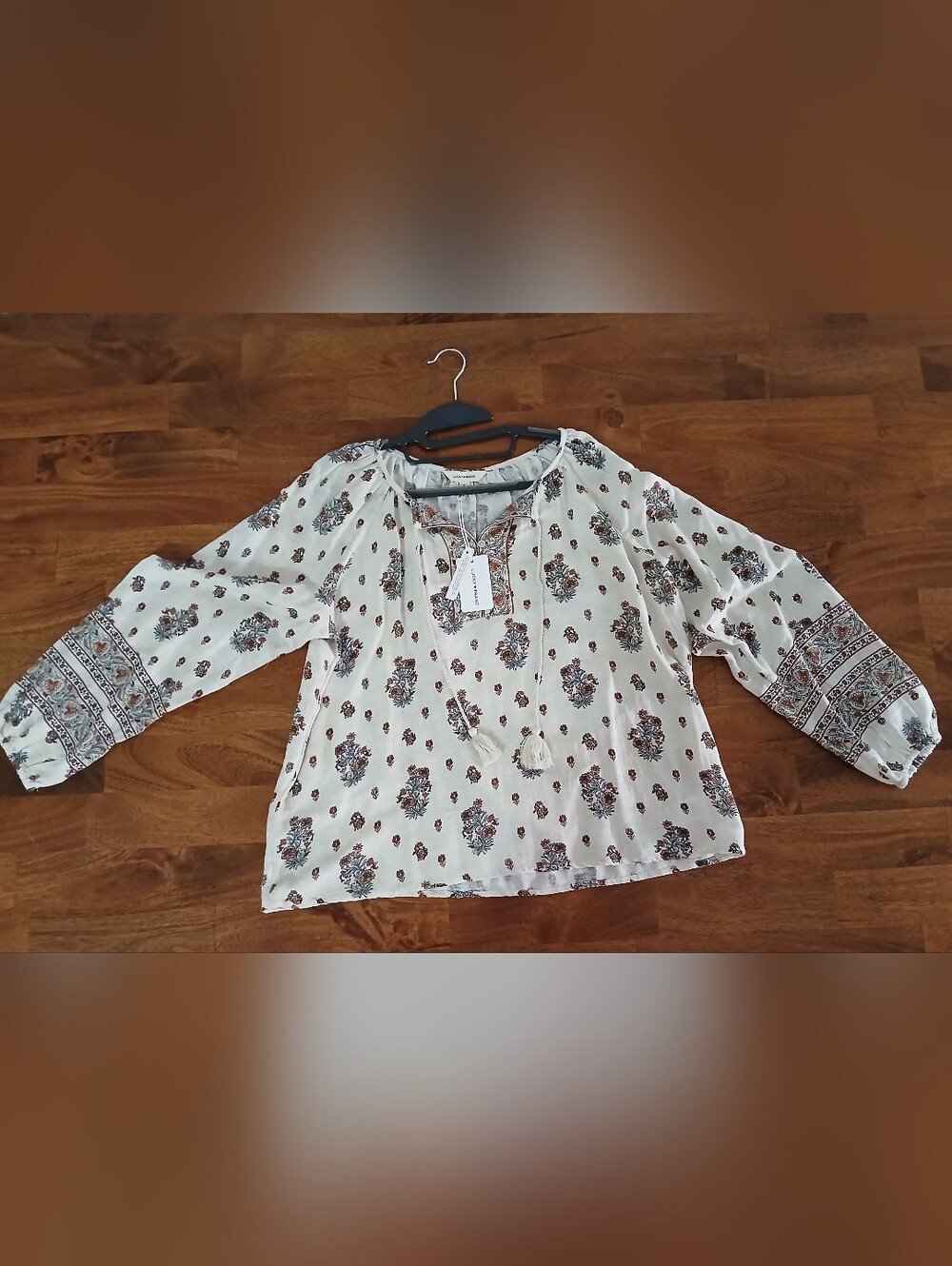 Lucky Brand Cream Boho Floral Tassel Blouse. NWT Size L